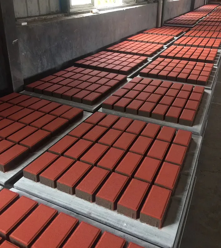 Gjutning för cementblock: 5 kritiska parametrar som bestämmer blockets styrka och ytfinish