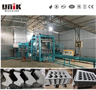 Formmaskin för betongblock