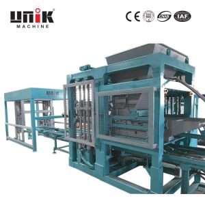 Hydraulisk maskin för tillverkning av betongblock